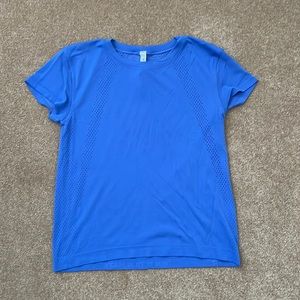 Lululemon shirt